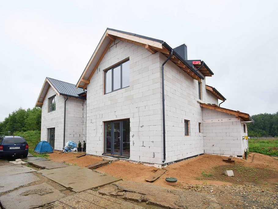 Экспертный подход к каждому этапу: от выторфовки до монтажа стропильной системы с металлическим двутавром