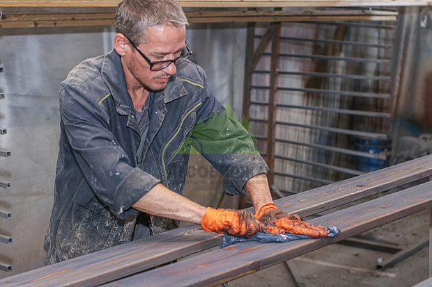 Краска или масло для дерева? Пошаговый алгоритм выбора для хозяина дома