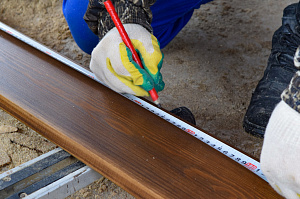 как монтировать планкен на стену