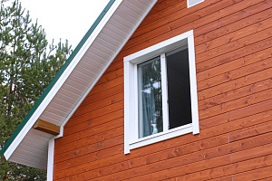 От разрушения к идеалу: как мы восстановили дом из профилированного бруса, создав вентилируемый фасад с защитой от влаги и гниения