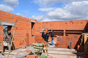 Строительство дома из блоков теплая керамика с облицовкой кирпичом