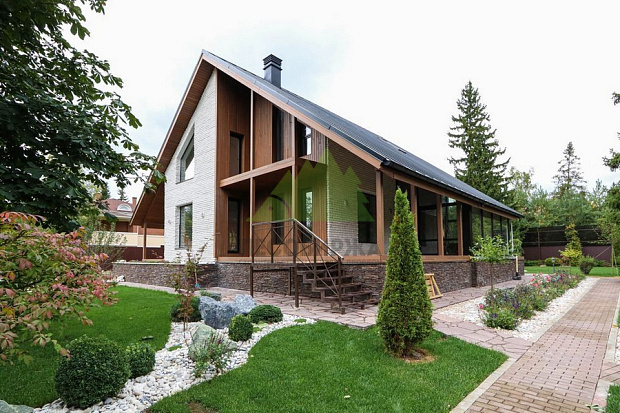 Как правильно сделать и крепить потолок из планкена, чтобы он выглядел дорого