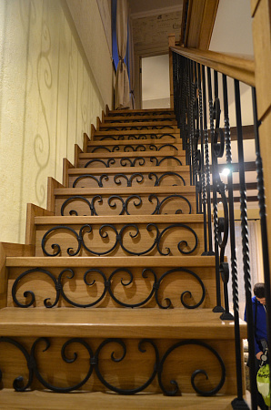 ковка для лестницы