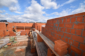 Энергоэффективный дом с классической архитектурой: проект в Выборгском районе от Лесобиржи-Спб