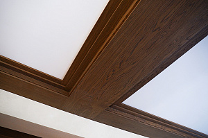 Фальшбалки из МДФ шпон дуба: Мастерство и Стиль для загородного дома в Михайловской горке