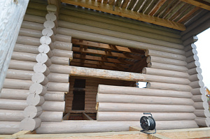 Качество не всегда стоит дорого: выбор масла Renner YS M046 для сруба в Приозерье с гарантией 8 лет