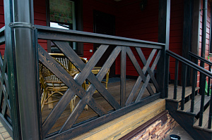 террасное ограждение из планкена