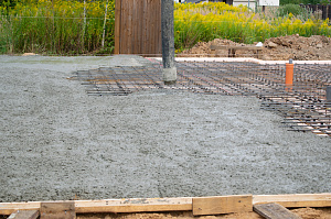 фундамент с арматурой