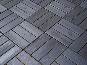 Преображение эксплуатируемой кровли: Терраса из термососны в Ленинградской области