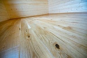 пол из дубового паркета