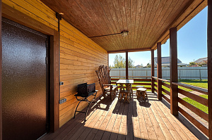 Когда дерево слушается инженера: фасад, терраса и свесы под нашим контролем