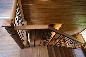 балясины из дерева