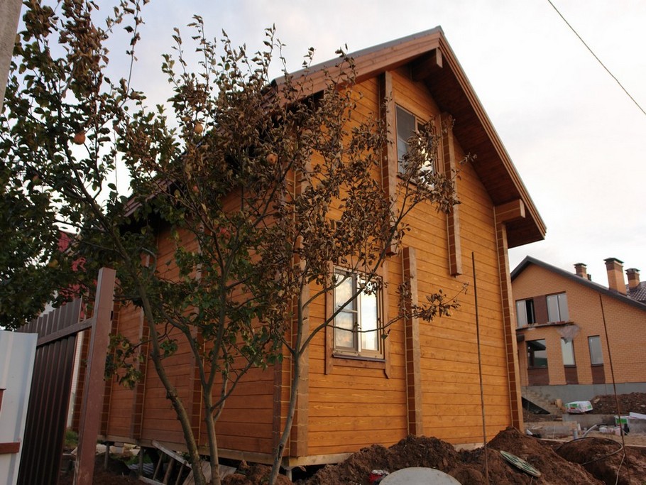 Стоимость шлифовки бруса — это не просто цифры, а инвестиция в комфорт: реальный проект с впечатляющим результатом