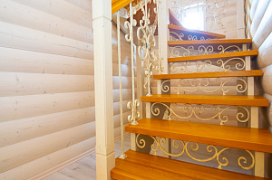 ступени из дуба