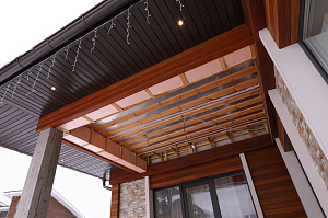 Не просто дом, а заявление: сочетание природного дерева и холодного мрамора в проекте, который выделит вас среди соседей