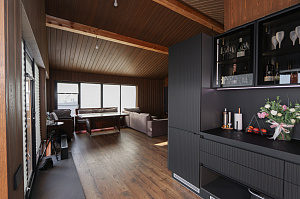 Имитация бруса из ангарской сосны с покраской лазурью Nordik Sauna от "Финкраски"