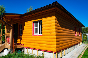 дом из блок хауса