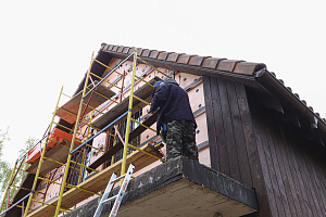 Вентилируемый фасад, свайно-винтовой фундамент террасы и новая кровля: почему этот проект в Белладжио прослужит десятилетиями