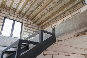 Преображение газобетонного дома: Фальцевая кровля и клинкерный фасад в КП 