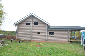 Качество не всегда стоит дорого: выбор масла Renner YS M046 для сруба в Приозерье с гарантией 8 лет