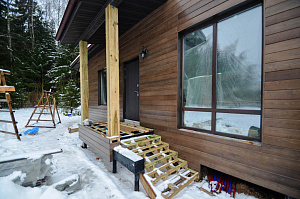 деревянный дом из лиственницы