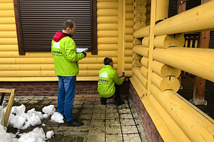 процесс замера квадратуры для покраски