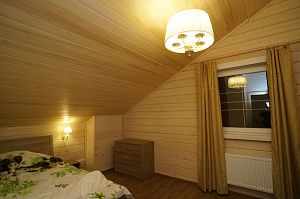 Вдохнуть жизнь в стены: полный цикл отделки дома из клееного бруса