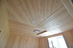 отделка помещения кедром