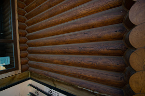 закраска дома маслом