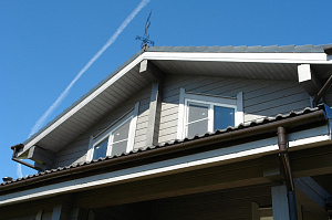 От ворсистой поверхности до благородного глянца: как многоступенчатая шлифовка и масло Renner преобразили дом