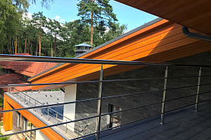 обшив свесов