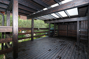 Преображение бани и террасы: защита и эстетика на реке Кобона