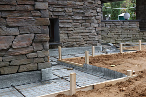 Комплексная защита и обновление фундамента брусового дома в Ропше