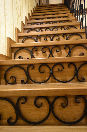 дубовые ступени