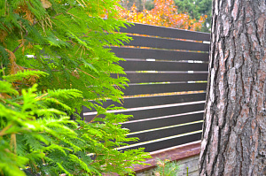 монтаж планкена на забор 2