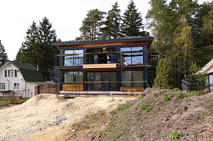 Горячая технология для холодного региона: почему термососна в 2 раза стабильнее обычной древесины и идеально подходит для фасадов