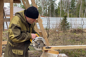 Отличная обшивка дома планкеном из термолиственницы в КП "Топаз"