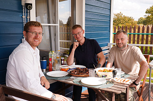 Кикино: перешлифовка и перекраска фасада системой Renner с ресурсом до 10 лет