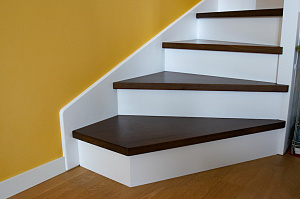 лестница с забежными ступенями