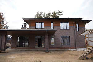 Миллиметры решают: выравнивание, подсистема, скрытый крепёж — идеальный фасад