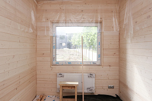 Гостевой дом в Янино: Идеальное слияние с лесным ландшафтом