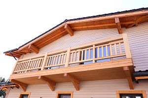 Почему владельцы домов из керамики выбирают планкен: реализованный проект с европейским качеством окраски и крепежом, который не оставляет следов