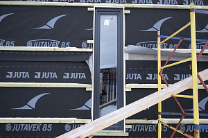 Не просто обшивка, а инженерное решение: монтаж планкена на обрешетку с вентзазором для идеального микроклимата и долгой службы