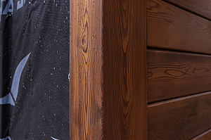 Бревенчатый дом больше не нуждается в ремонте каждые 5 лет: как вентилируемый фасад и цоколь White Hills решили проблему навсегда