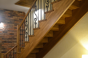 лестница дубовая