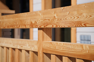 Почему владельцы домов из керамики выбирают планкен: реализованный проект с европейским качеством окраски и крепежом, который не оставляет следов