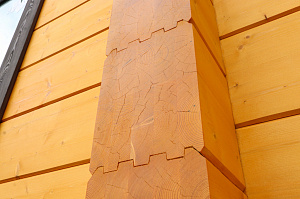 Покраска фасада и архитектурных элементов дома в КП "Ла-Манш"