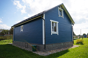 Кикино: перешлифовка и перекраска фасада системой Renner с ресурсом до 10 лет