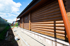 дом крашеный маслом RENNER 101