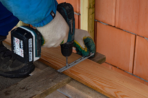 как монтировать планкен на стену 1